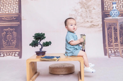 平凉孕妇肚子上的黑线